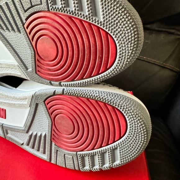 Jordan 3 Unite - Picture 5 of 11